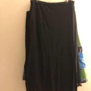 3 for $10: Black Ribbed Casual Skirt